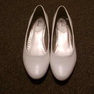 White Low Heeled Pumps